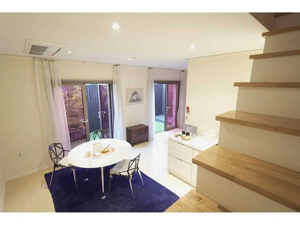 The Win Art House Apartment Seoul