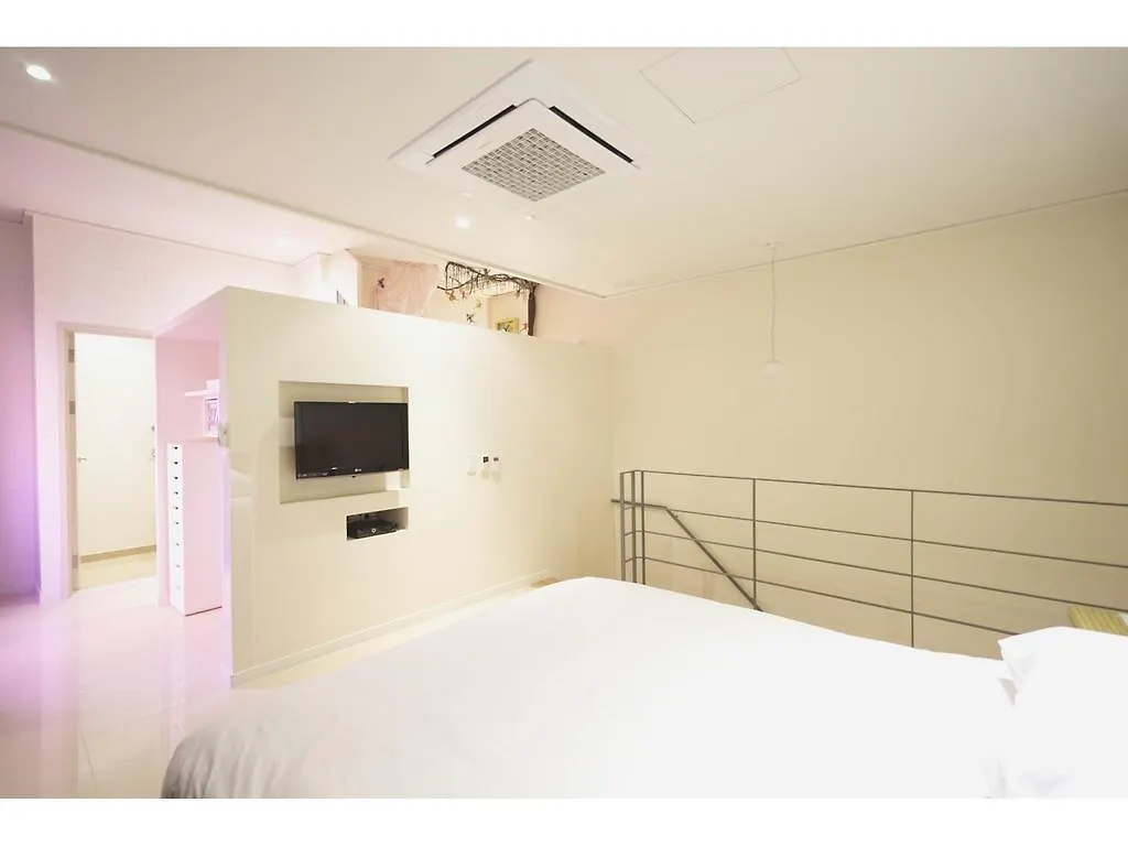 The Win Art House Apartment Seoul South Korea